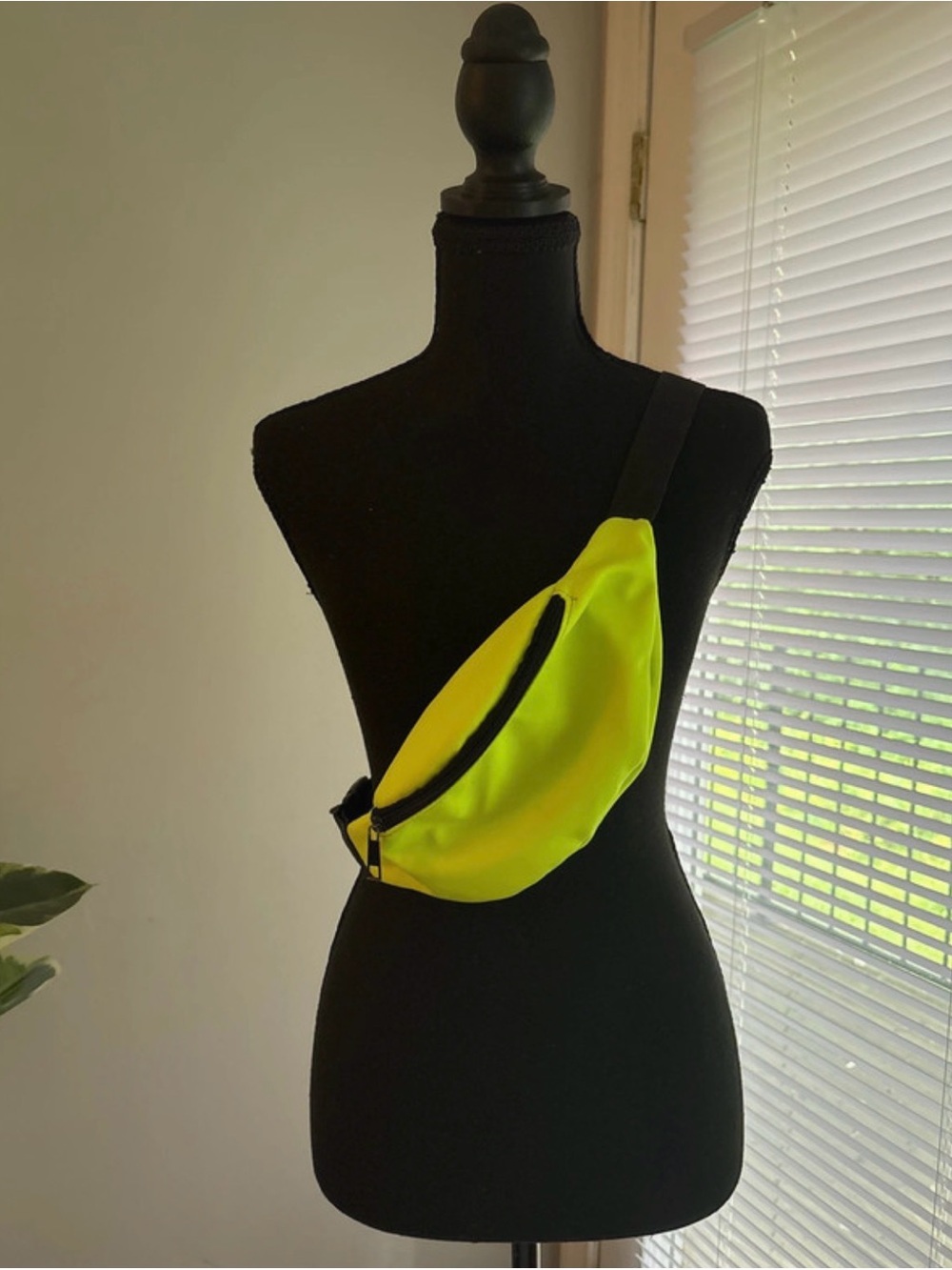 Fashion Nova Neon Green Fanny Pack